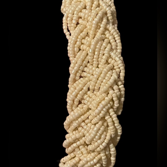 Braided seed bead chunky ivory vintage choker necklace 70’s 80’s - Picture 2 of 3